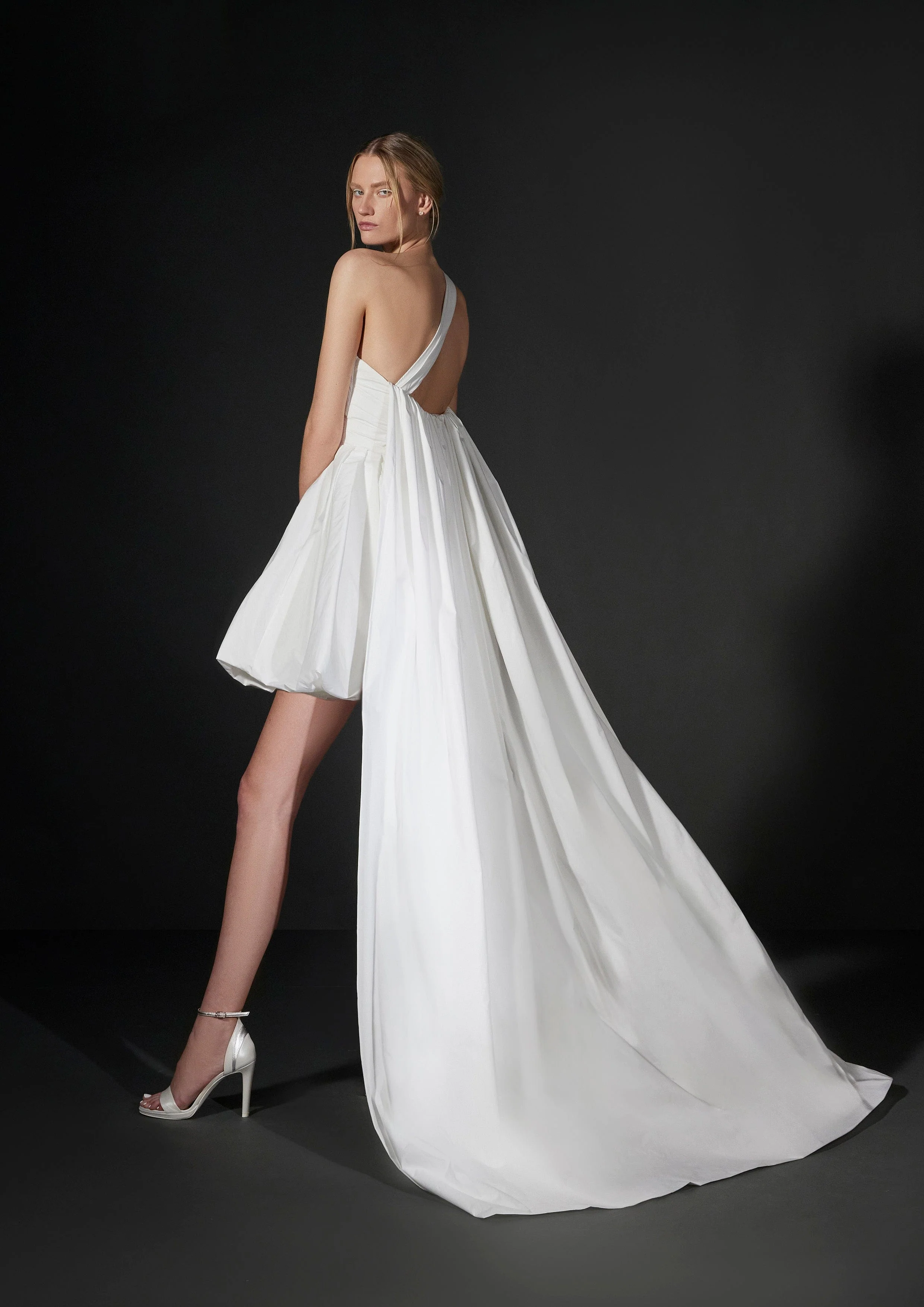 Vera Wang: Yvane - Image 2