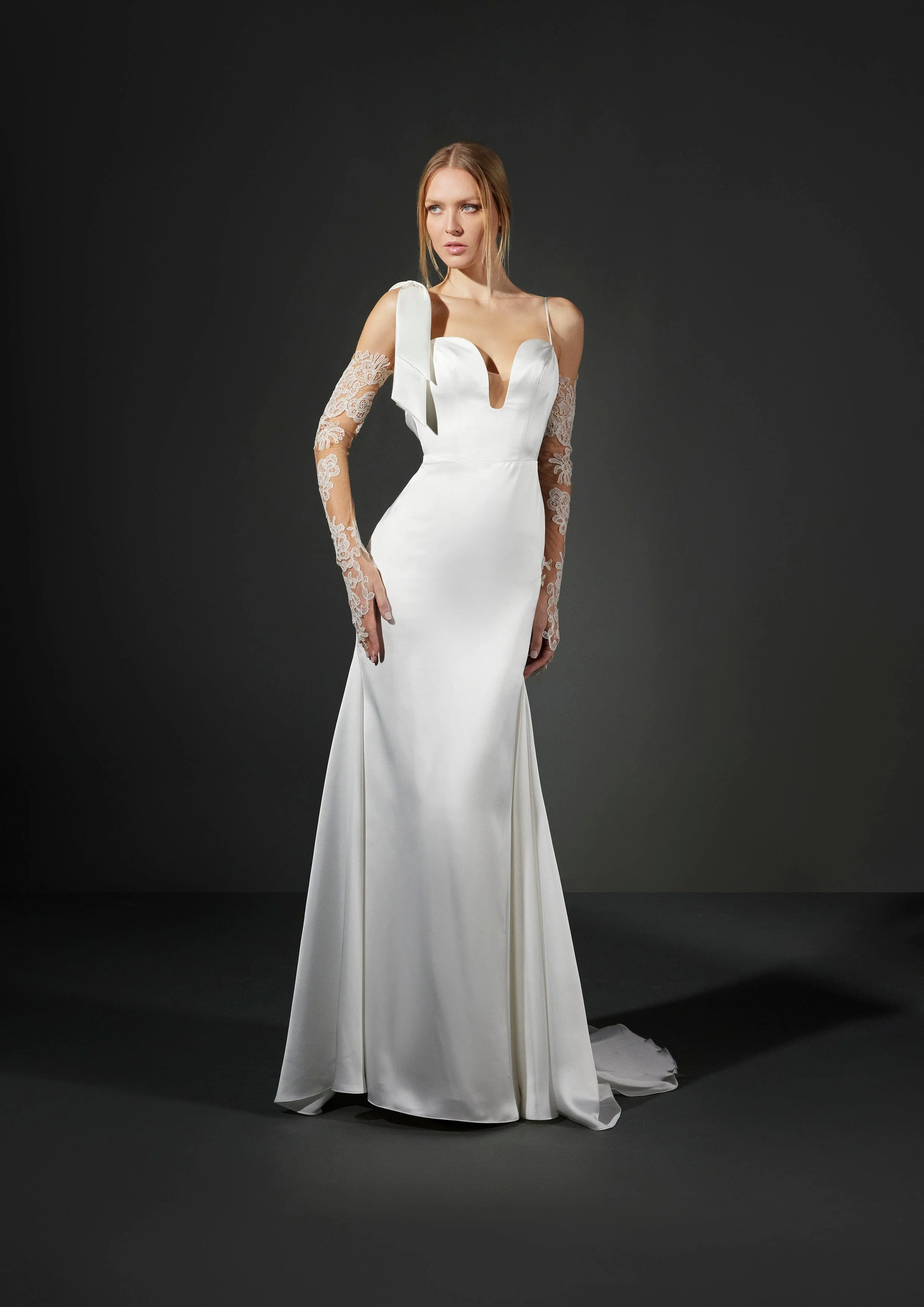 Vera Wang: Zelie - Image 3